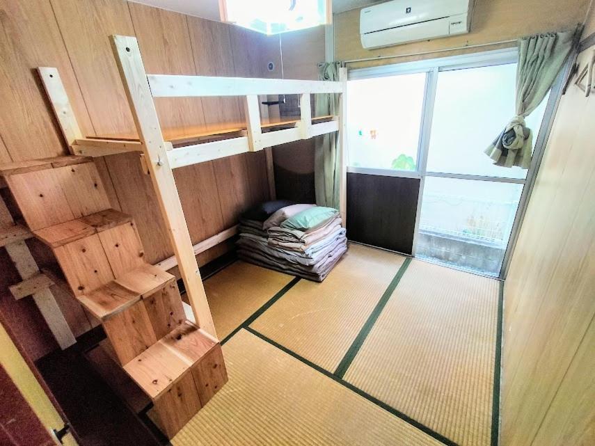 Minshuku Agaihama Hostel Yonabaru Екстериор снимка